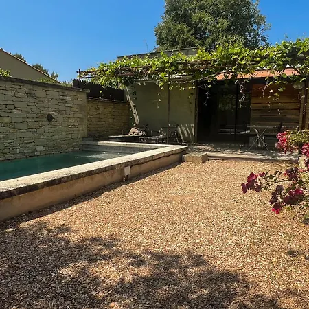 Hébergement de vacances Confort - Jardin Et Piscine Chauffée